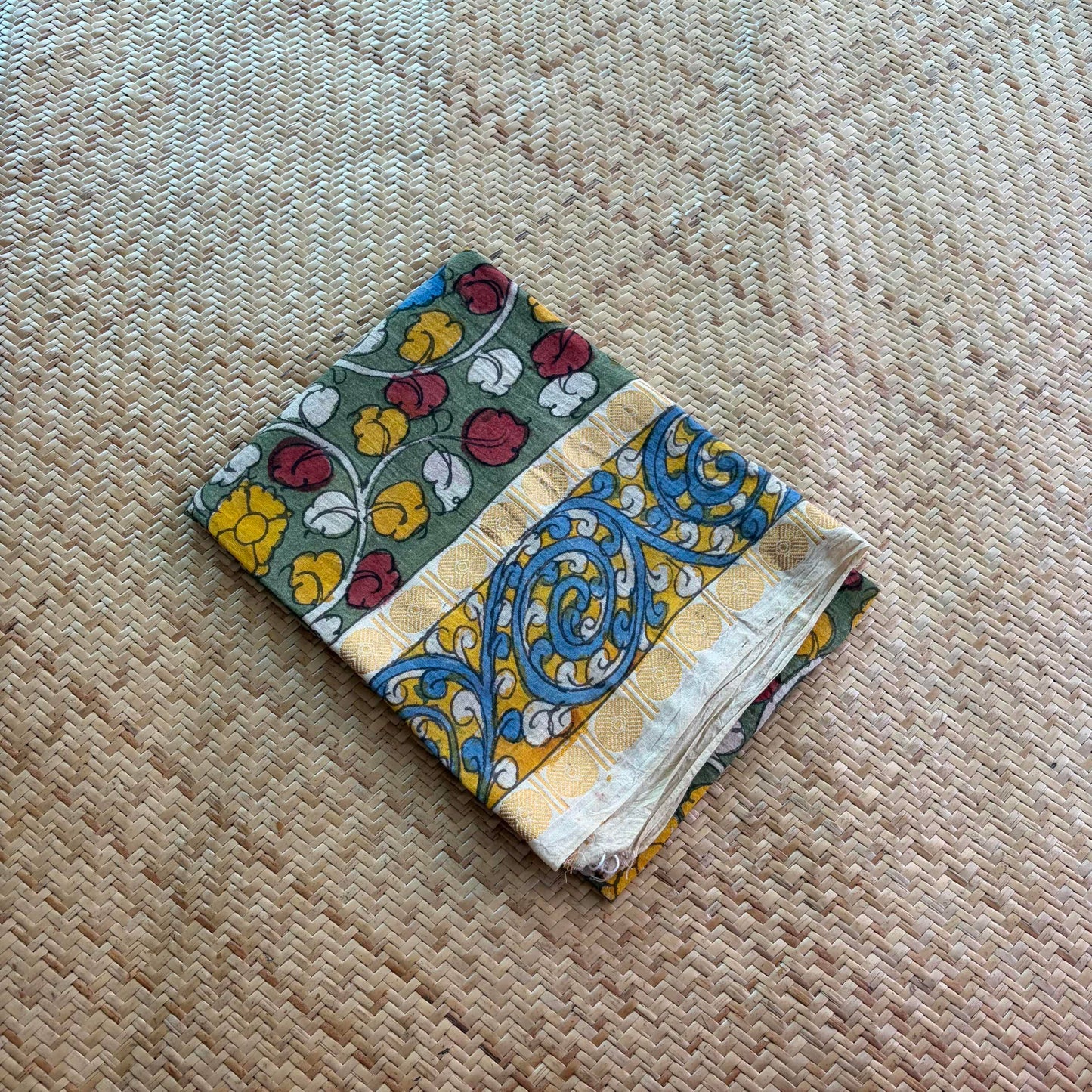 Green Floral, Kalamkari Hand Painted on a Madurai Sungudi Cotton 1.20 METER FABRIC