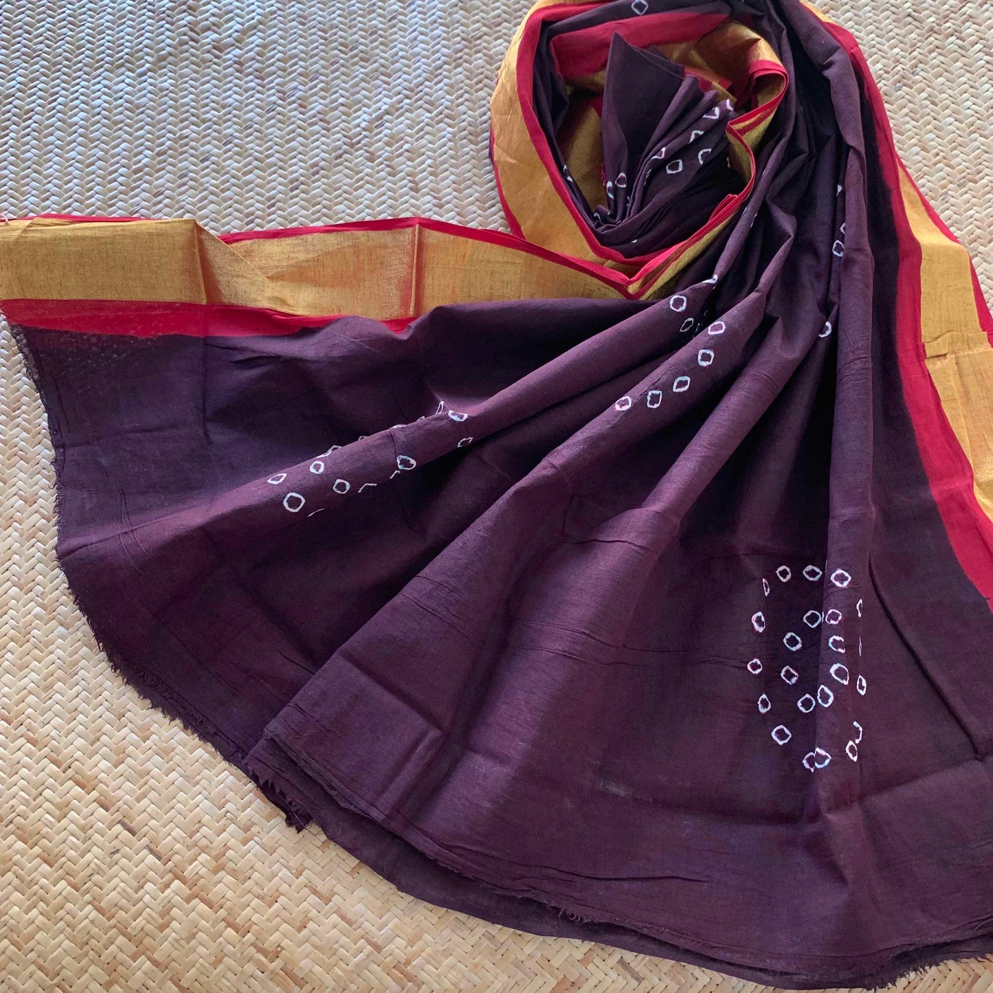 Brown, Hand knotted Sungudi Cotton saree, Kaikattu Sungadi