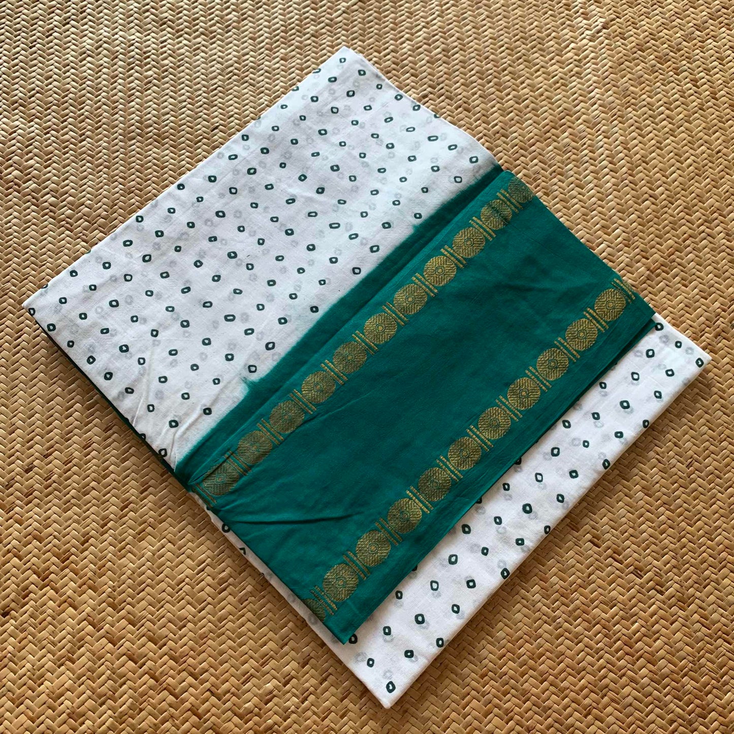 Rama Green Rudraksham Border With Block Print, Sungudi Saree