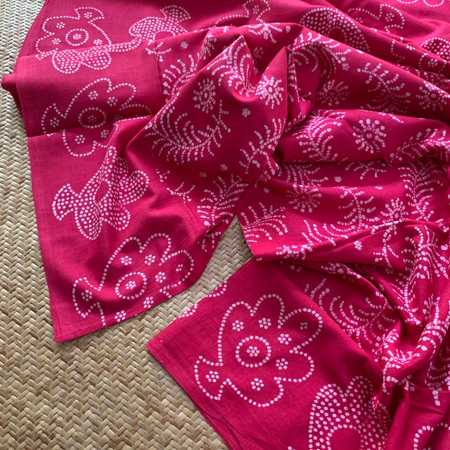 Pink Hand Crafted wax print Sungudi Mul Mul Cotton Saree