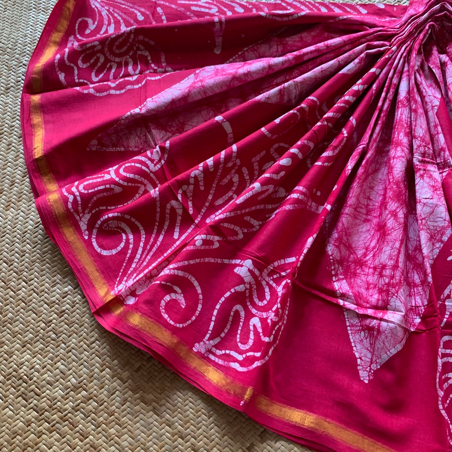 Pink Hand Crafted wax print Sungudi Mul Mul Cotton Saree