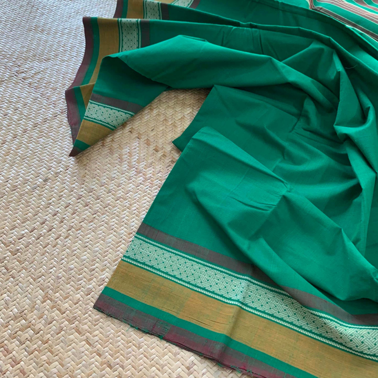 Arupukottai Handwoven Saree, Green