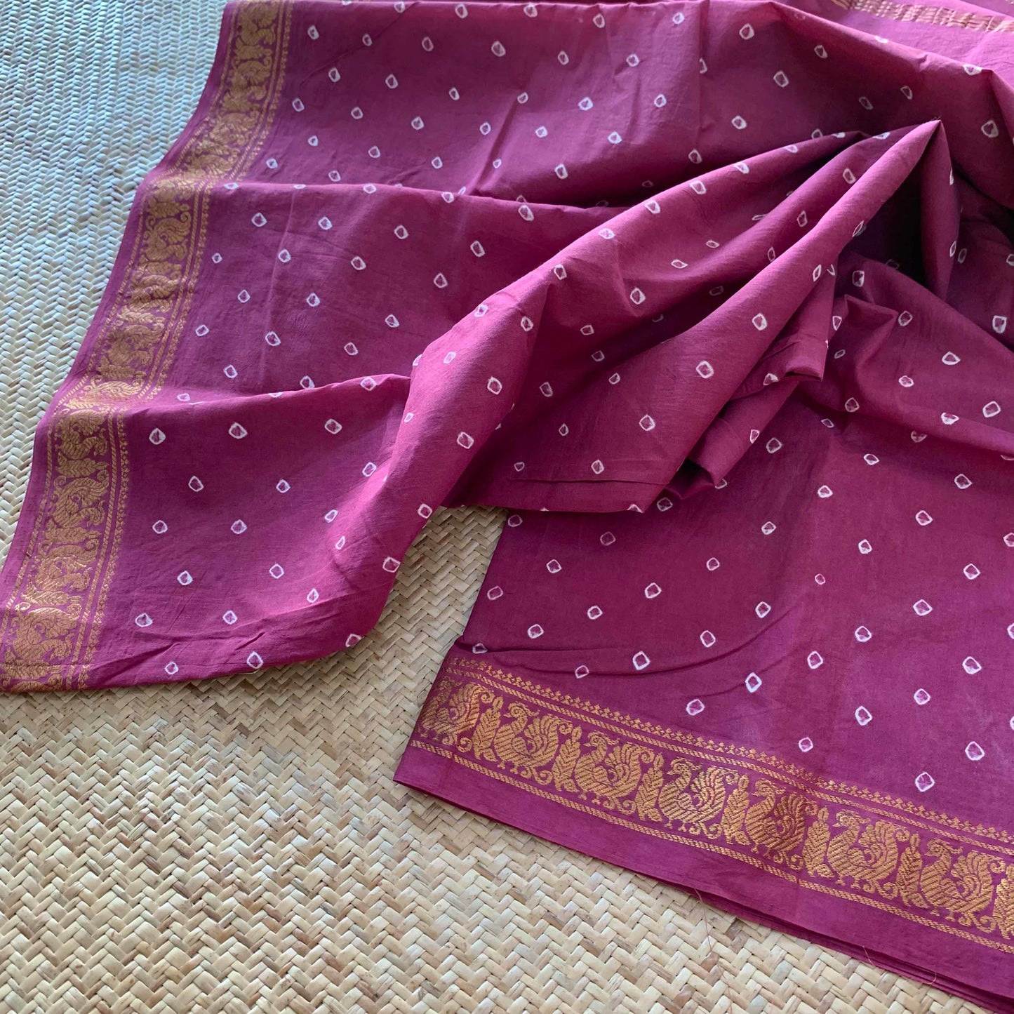 Mauve Wood Saree , Hand knotted Sungudi , Kaikattu Cotton Sungadi