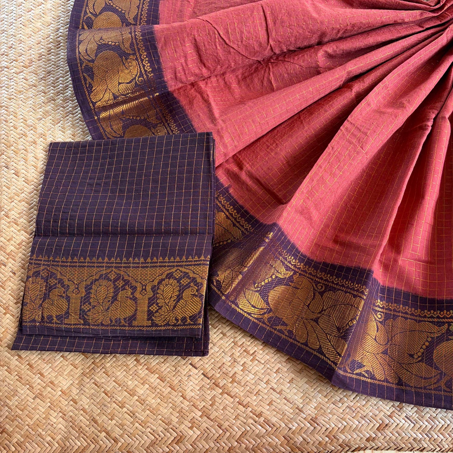 Rust, Zari Kattam Sungudi