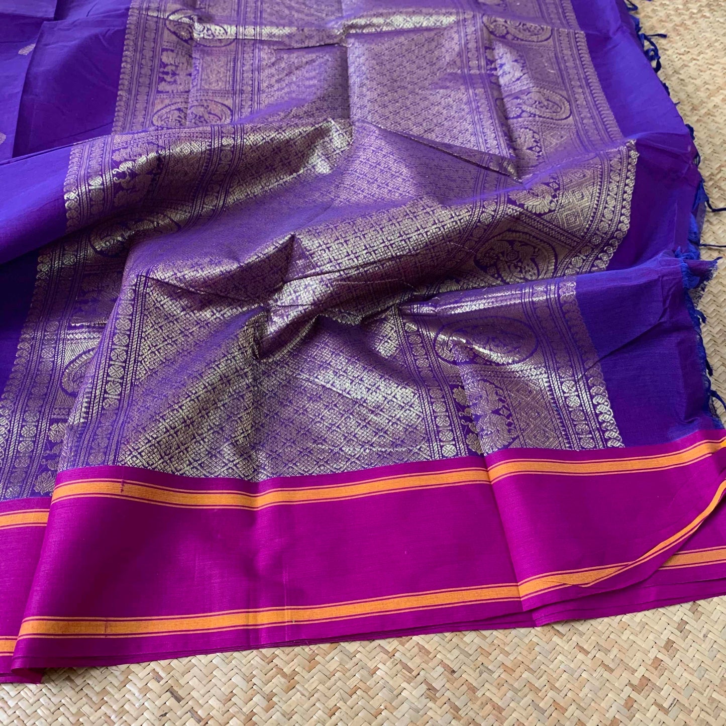 Voilet Double Tone Saree With Purple Border Grand Pallu, Yazhi Chakkaram Butta, Kanchipuram Cotton Saree
