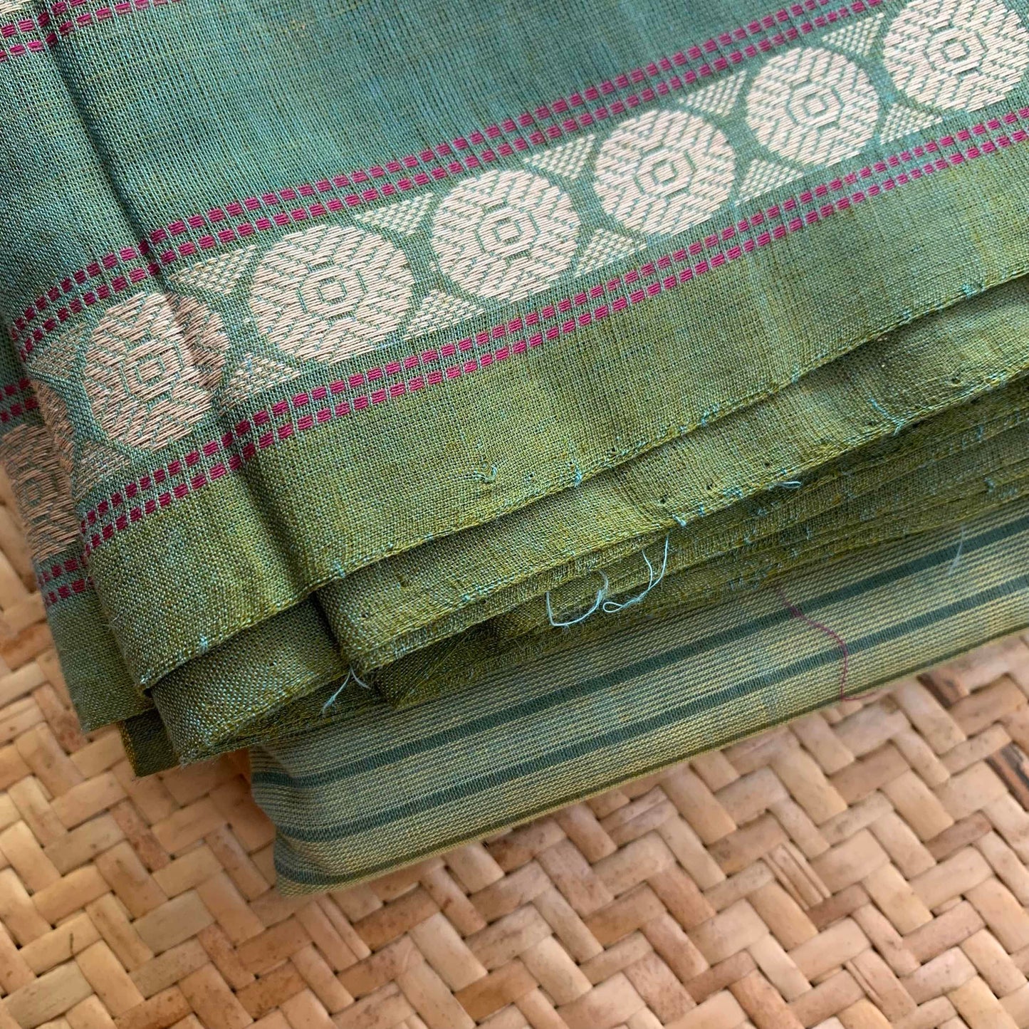 Green, Hand Woven Cotton Saree