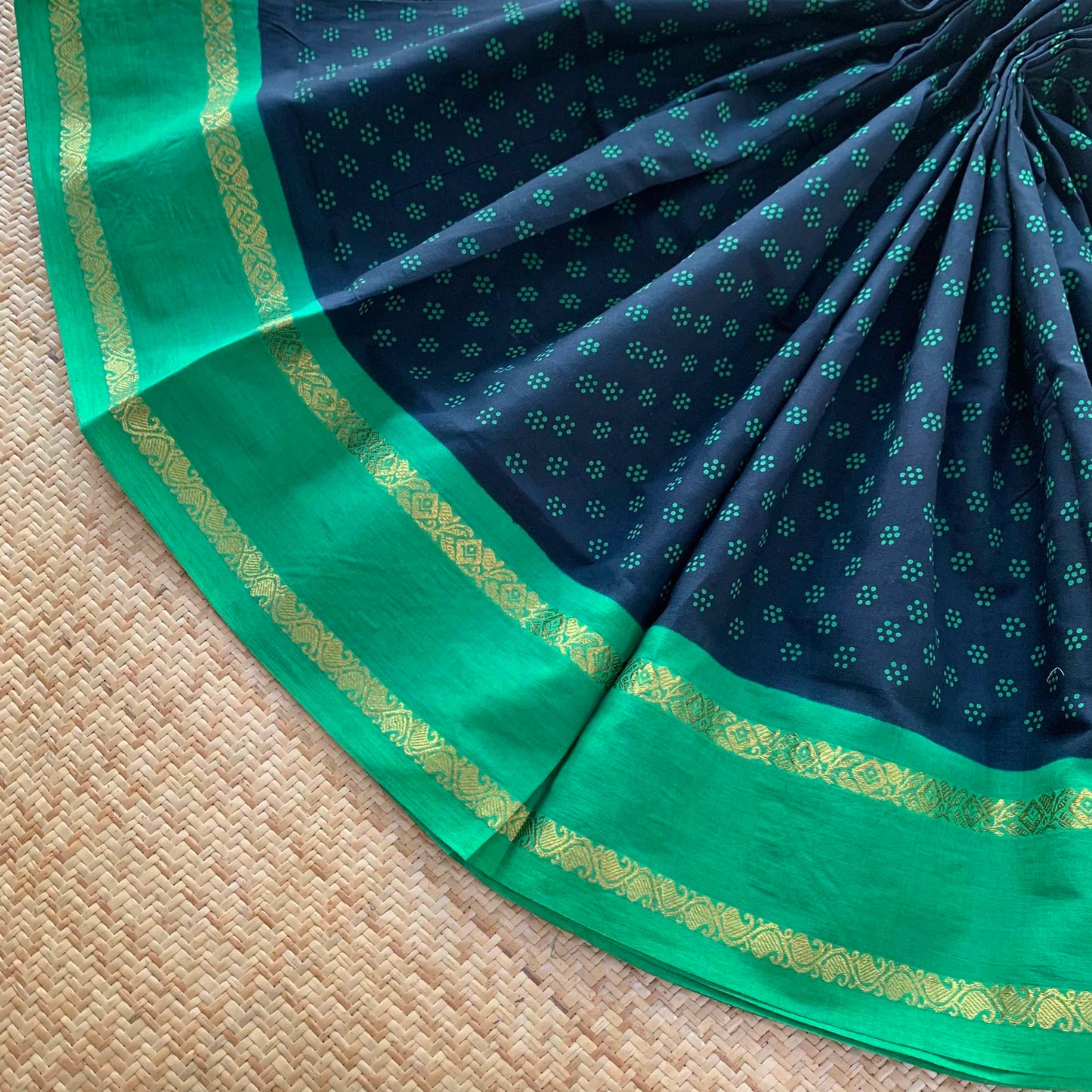 Black Saree With Green Wax Print, Half Fine Zari Premium Sungudi Cotton Sarees