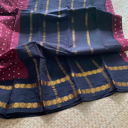 Dark Maroon Saree With Black Border, Hand knotted Sungudi On a Rudraksham Border Cotton saree, Kaikattu Sungadi