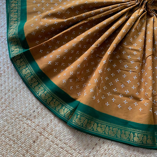 Mustard With Green Wax Print, Half Fine Zari Premium Sungudi Cotton Sarees