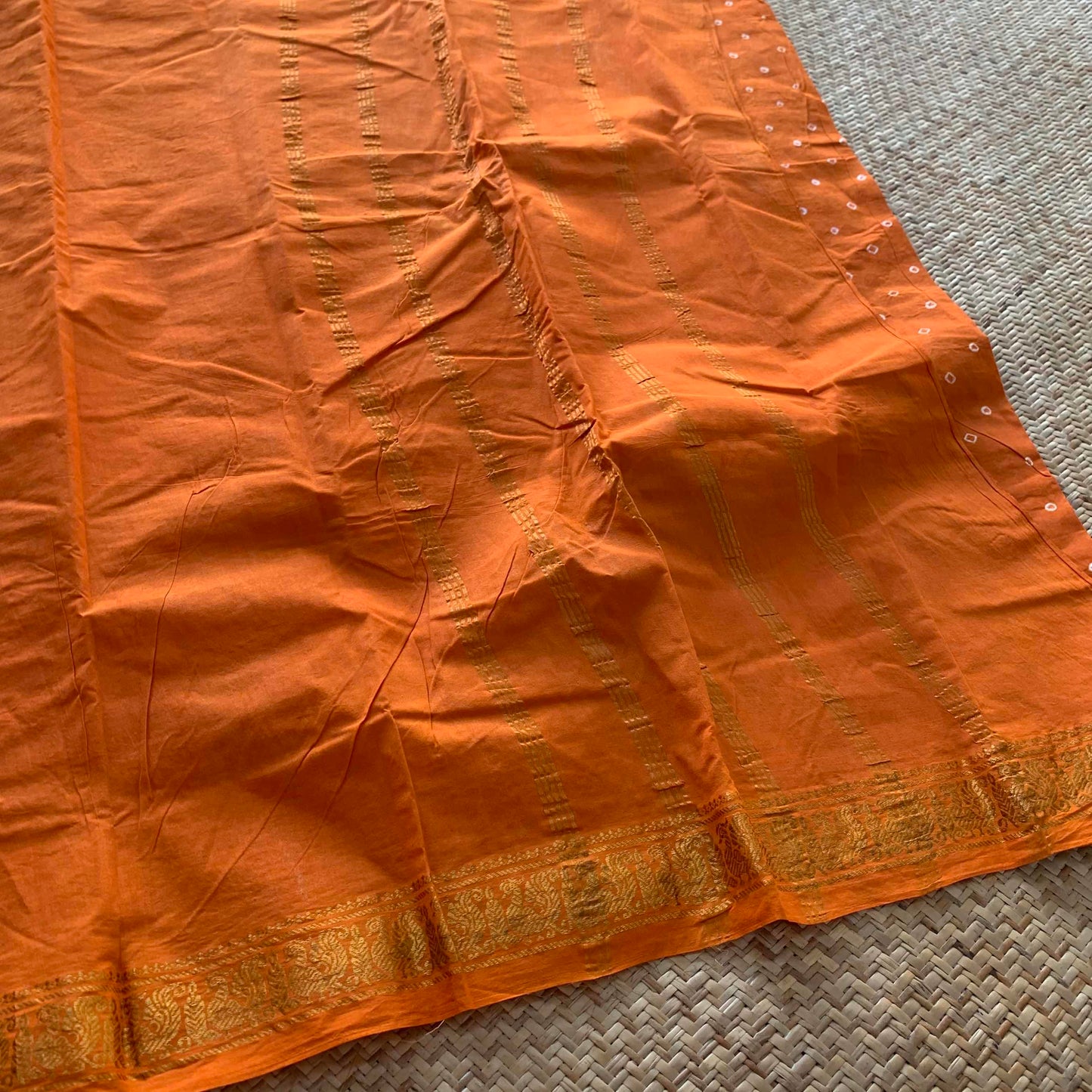 Orange Saree , Hand knotted Sungudi , Kaikattu Cotton Sungadi