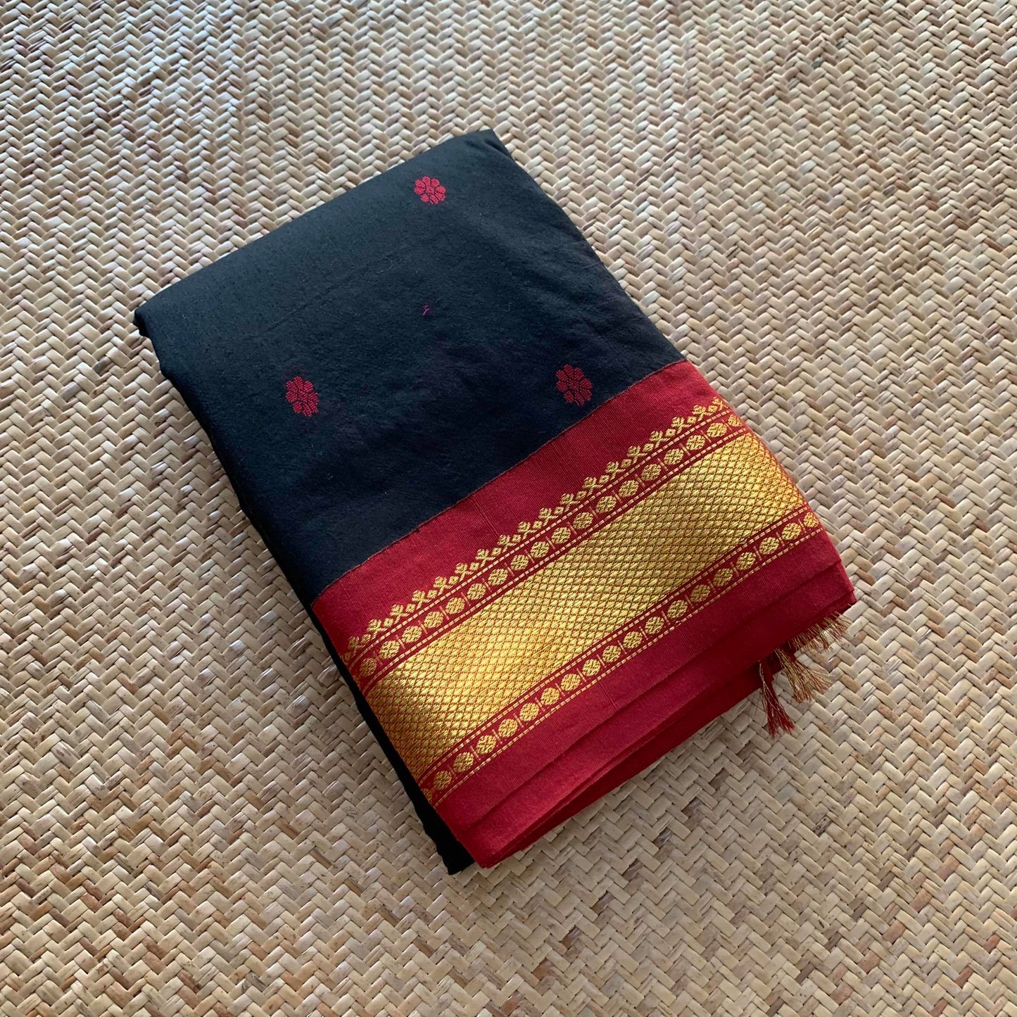 Black, Kalyani Silk Cotton.