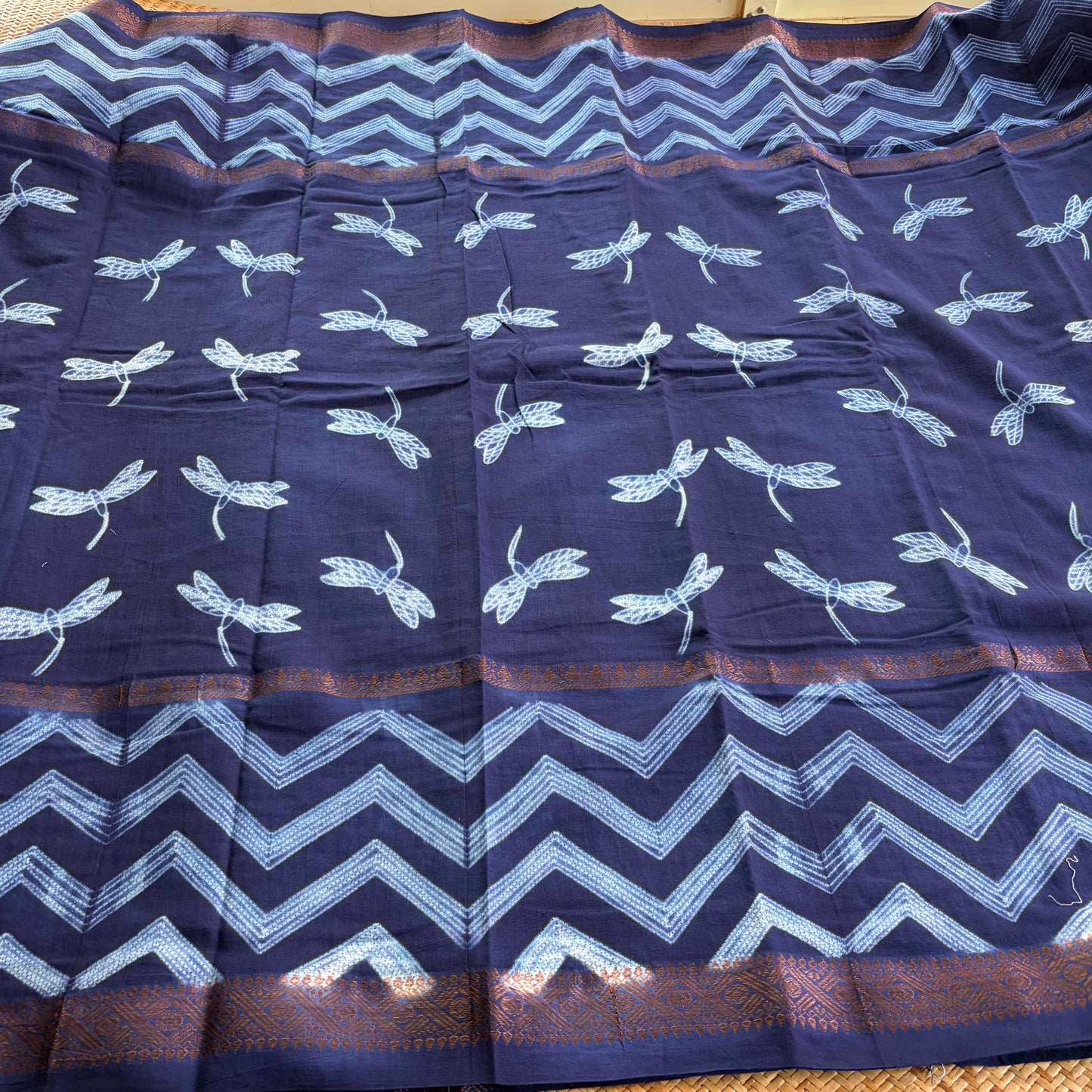 Indigo , Hand Crafted Nui Shibori Sungudi Cotton Saree