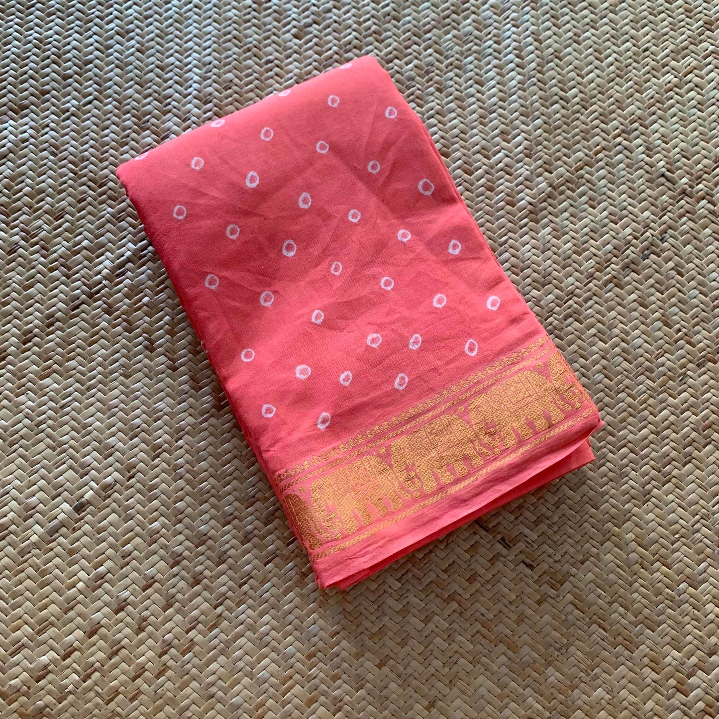 Coral , Hand knotted Sungudi , Kaikattu Cotton Sungadi