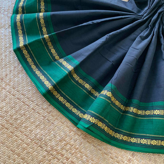 Black, Dance practice saree