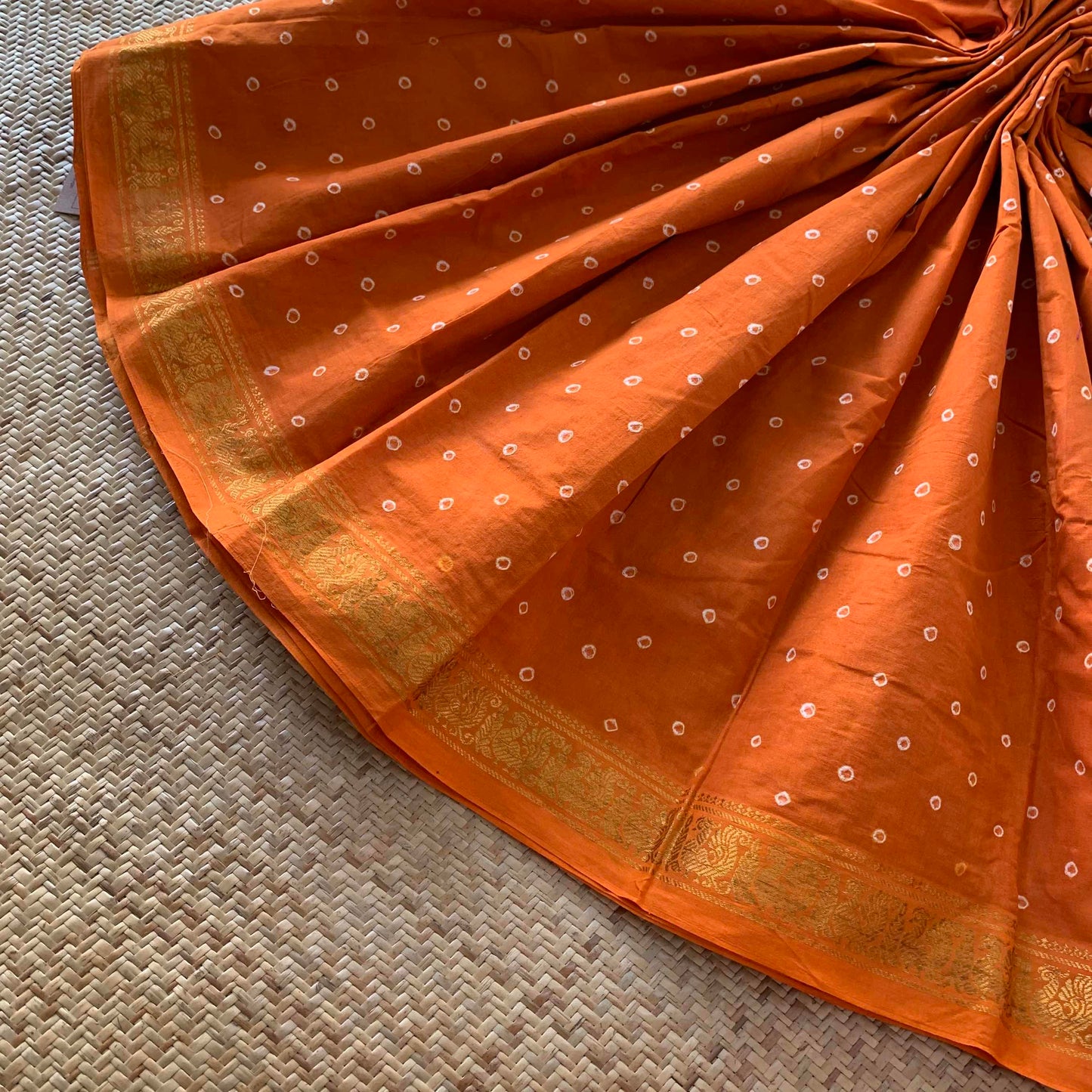 Orange Saree , Hand knotted Sungudi , Kaikattu Cotton Sungadi