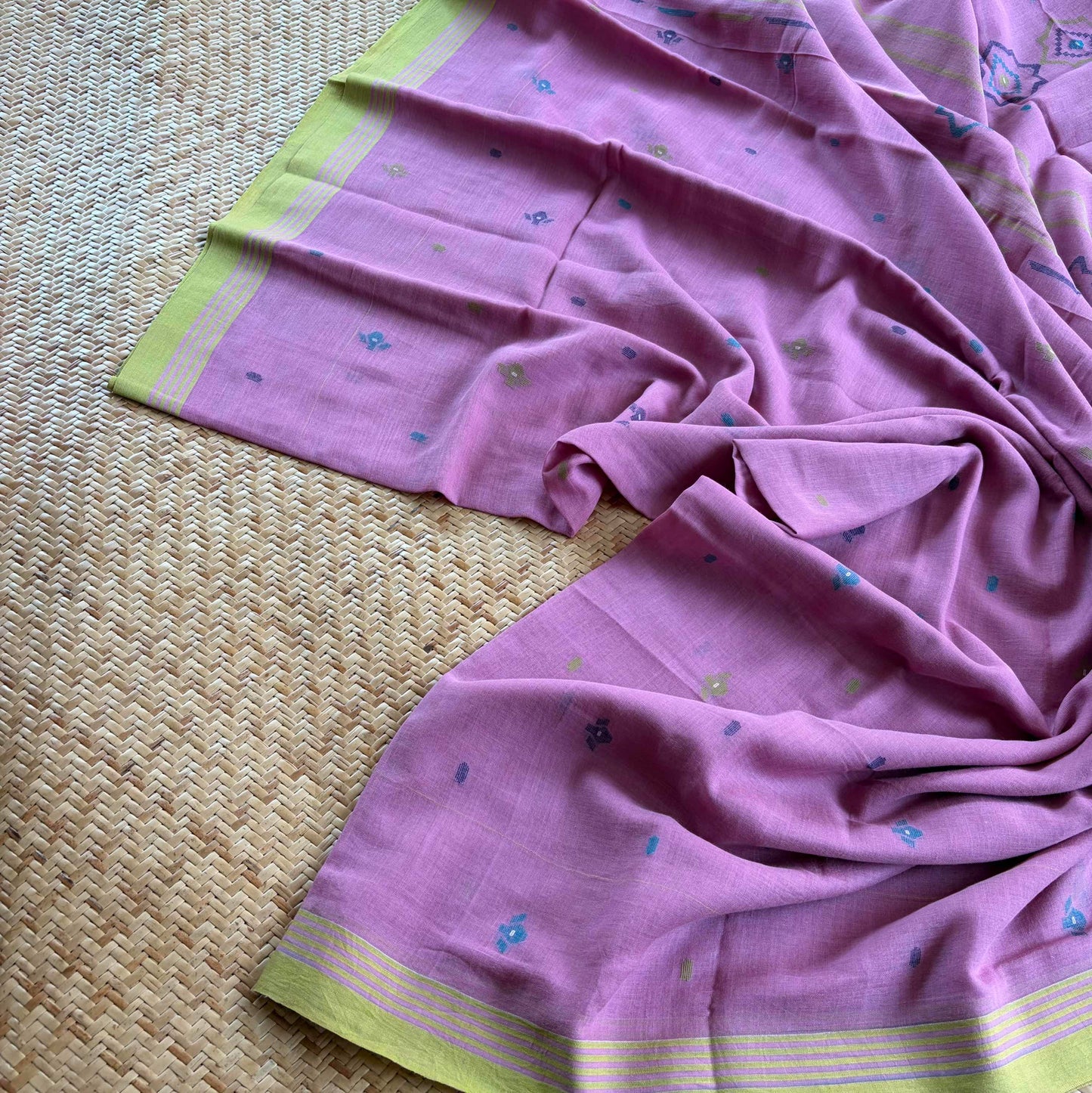 Dusty Pink Handwoven Jamdani Soft cotton Saree