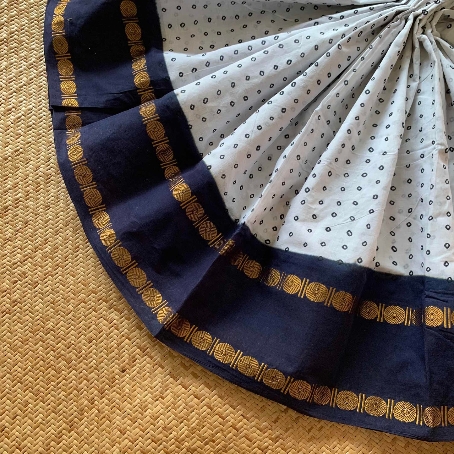 Navy Blue Rudraksham Border With Block Print, Sungudi Saree