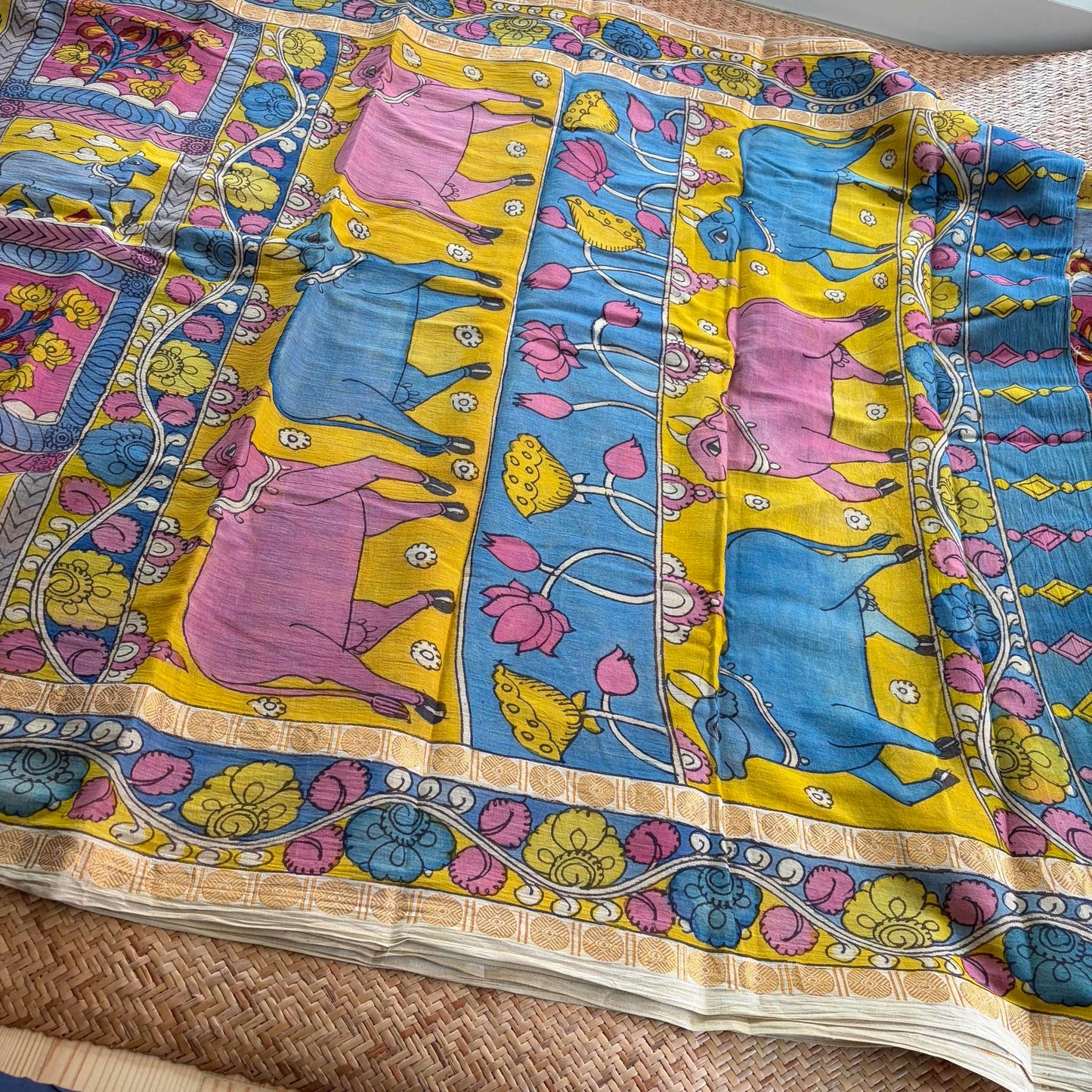 Column and Row Kalamkari Hand Painted on Cotton Sungudi Saree With Blouse