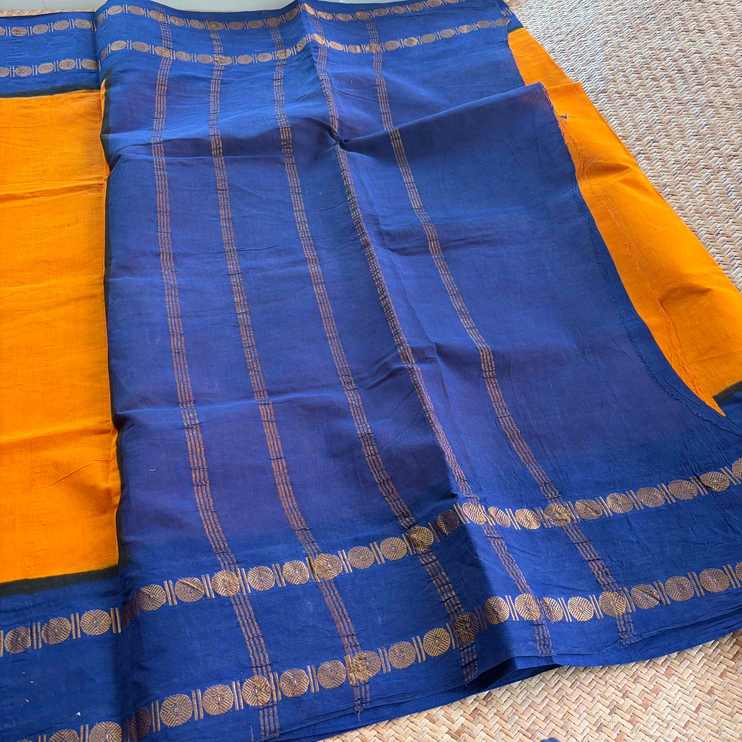 Yellow Saree With Running Blouse , Zari Rudraksham Rettai Pettu Border , Clamp dyed (Kattu sayam)