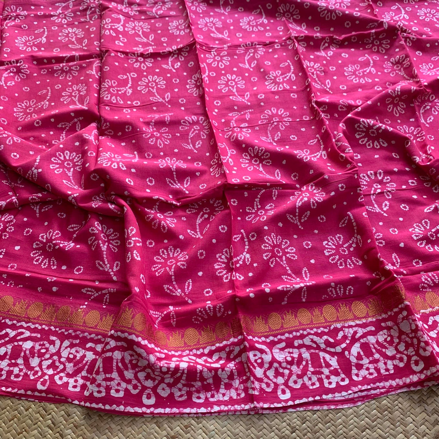 Pink Hand Crafted wax print Sungudi Mul Mul Cotton Saree