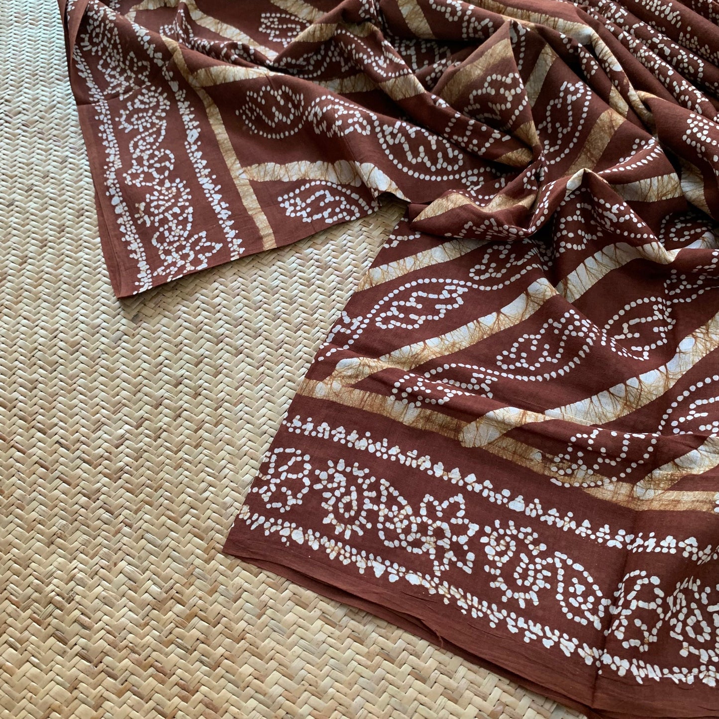 Brown Hand Crafted wax print Sungudi Mul Mul Cotton Saree