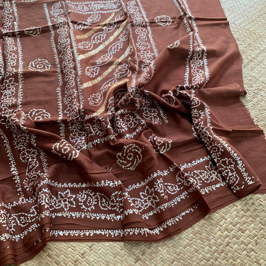 Brown Hand Crafted wax print Sungudi Mul Mul Cotton Saree