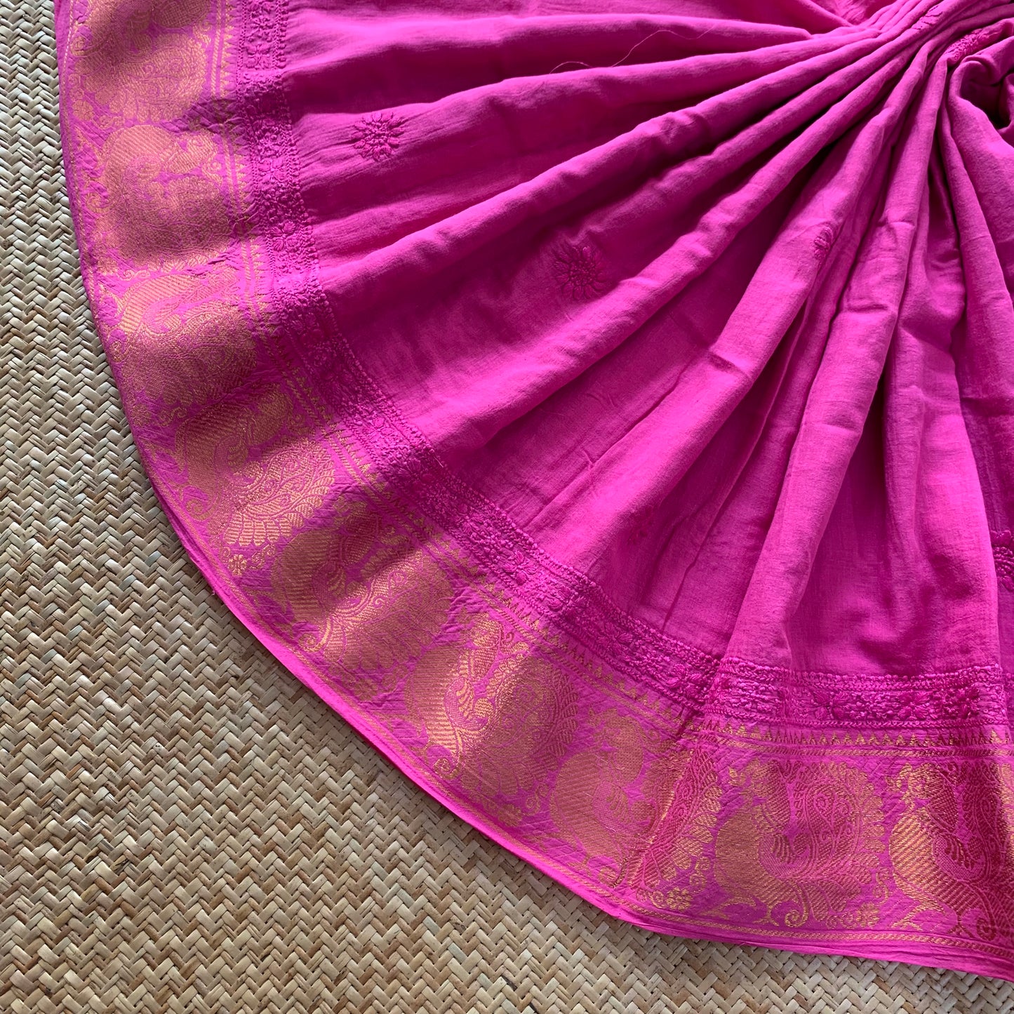 Pink Chickankari Hand Embroidery on a Sungudi Cotton Saree