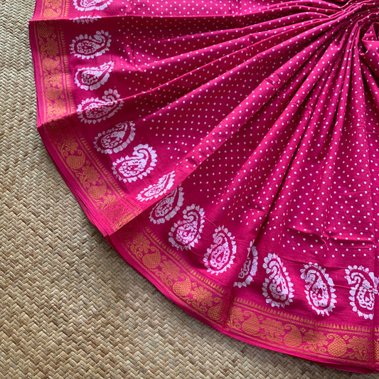 Pink Hand Crafted wax print Sungudi Mul Mul Cotton Saree