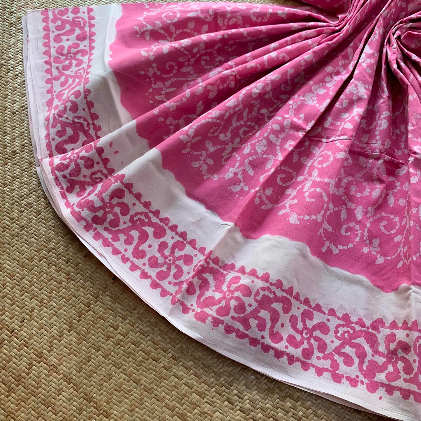 Pink Wax Print Sungudi Saree