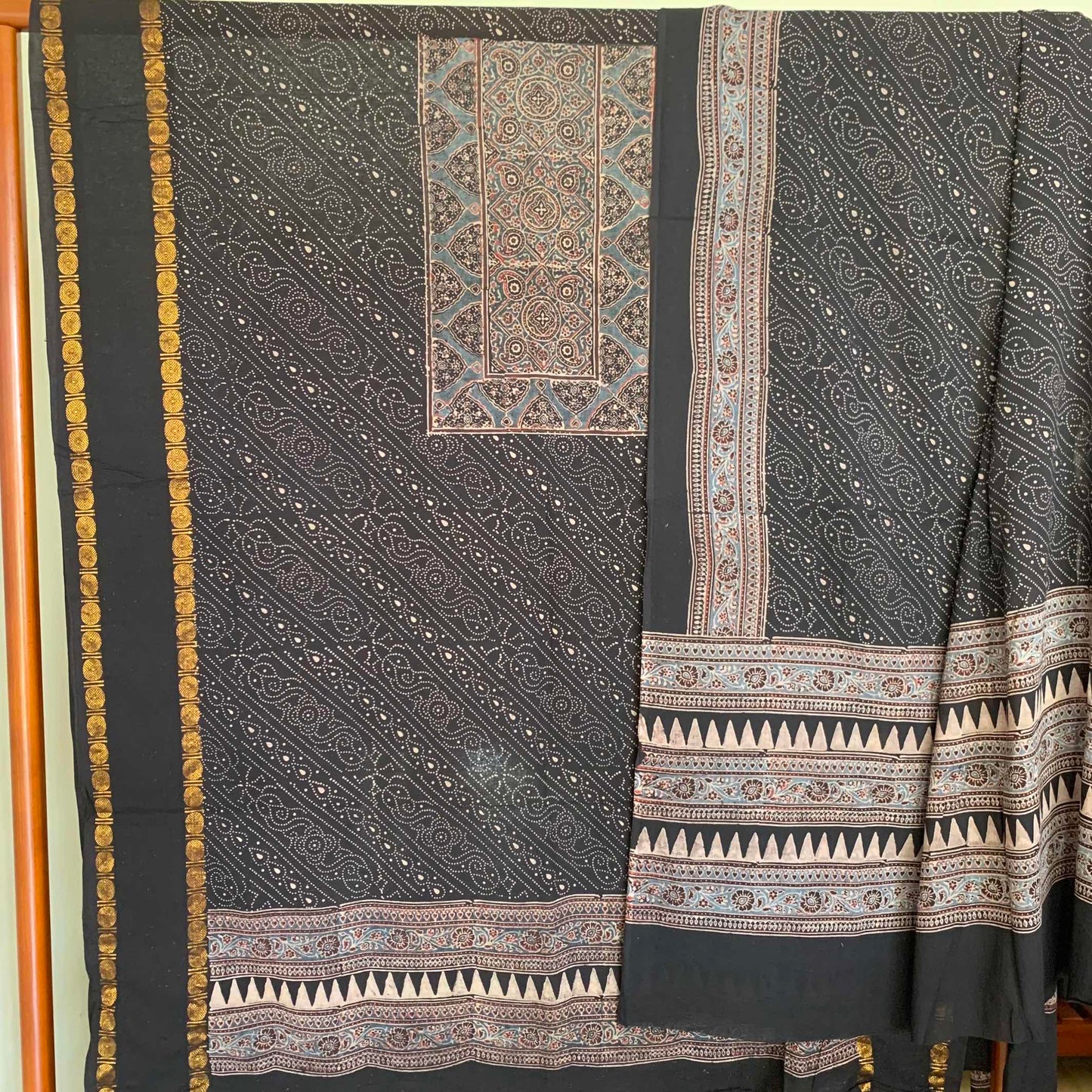 Ajrak Sungudi 2 Piece Salwar Suit Material, Black