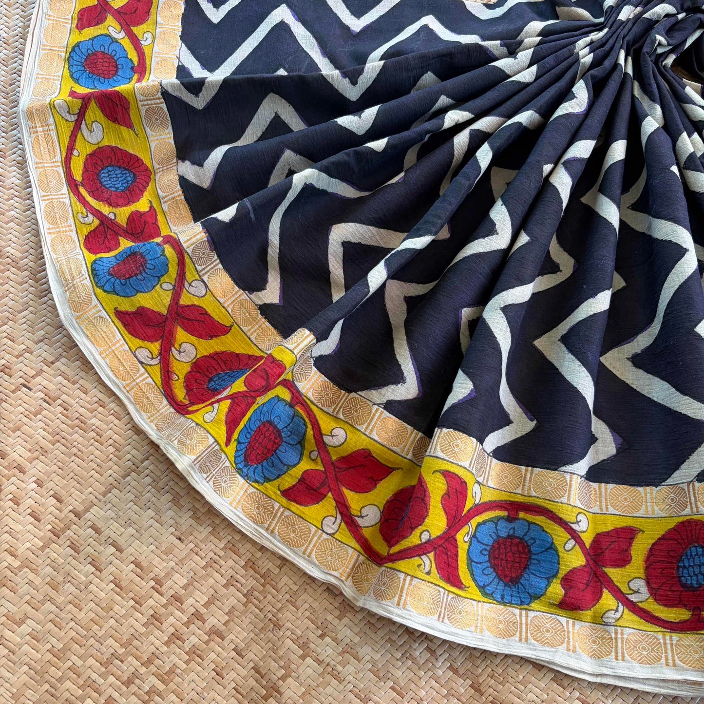 Herringbone Kalamkari Hand Painted on Cotton Sungudi Saree With Blouse