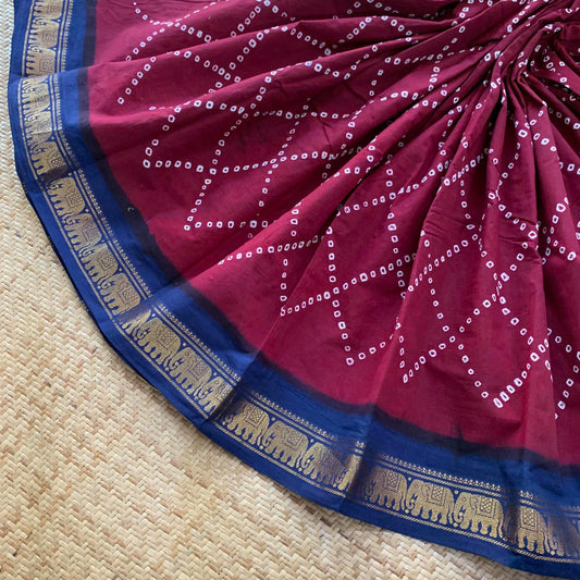 Maroon With Navy Blue Saree , Hand knotted Sungudi Cotton saree, Kaikattu Sungadi