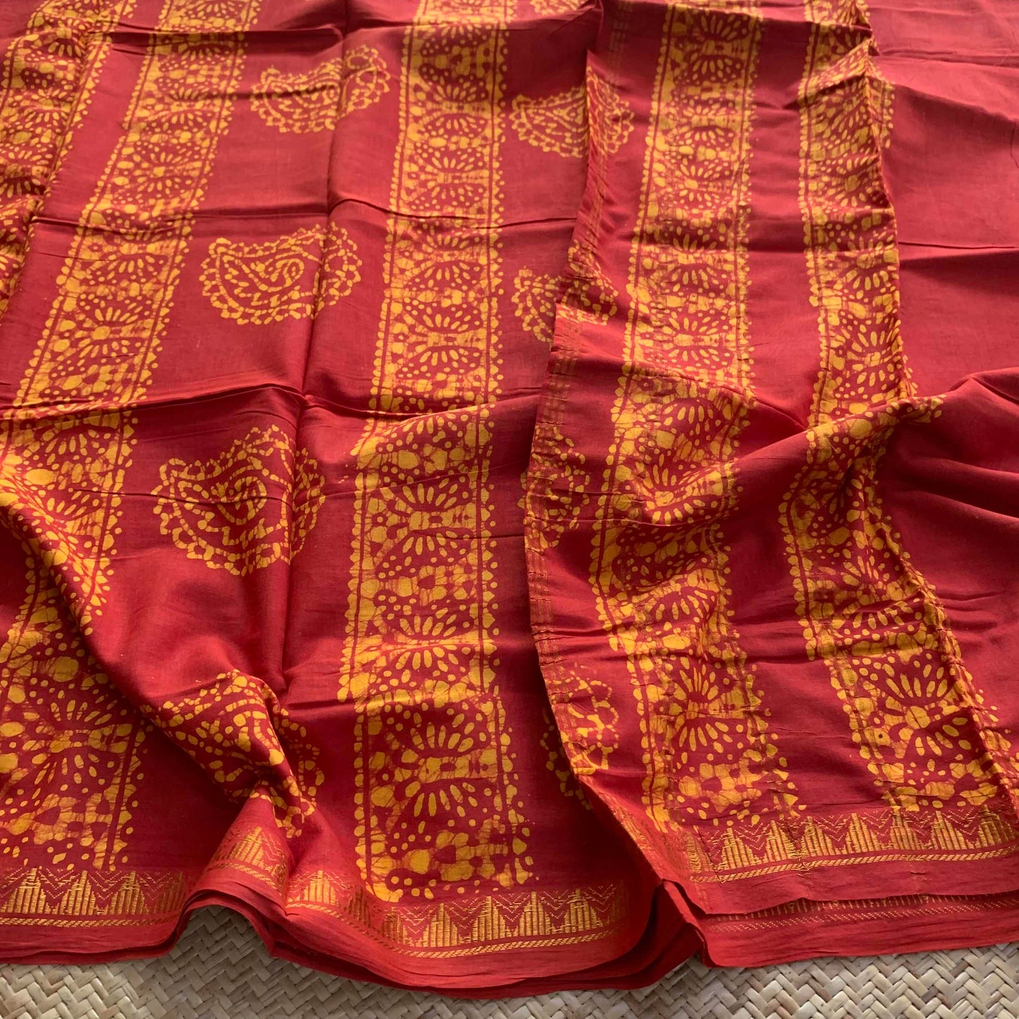 Brown Hand Crafted wax print Sungudi Mul Mul Cotton Saree