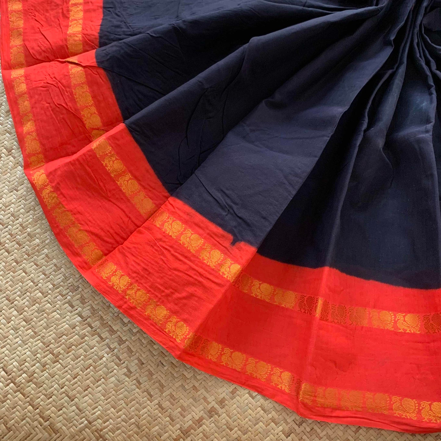 Black Saree With Red Border , Clamp dyed (Kattu sayam).