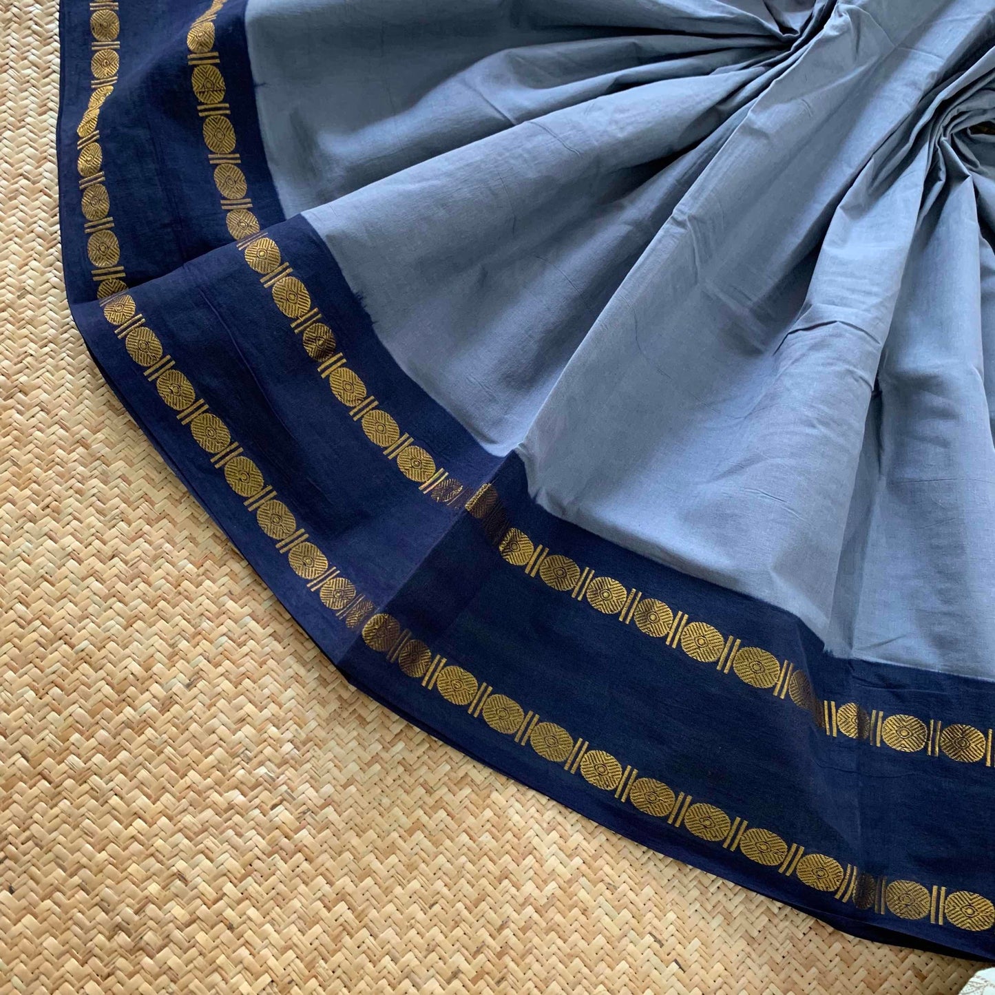 Grey Saree Navy  Border, Zari Rudrasham Rettai Pettu Border , Clamp dyed (Kattu sayam).