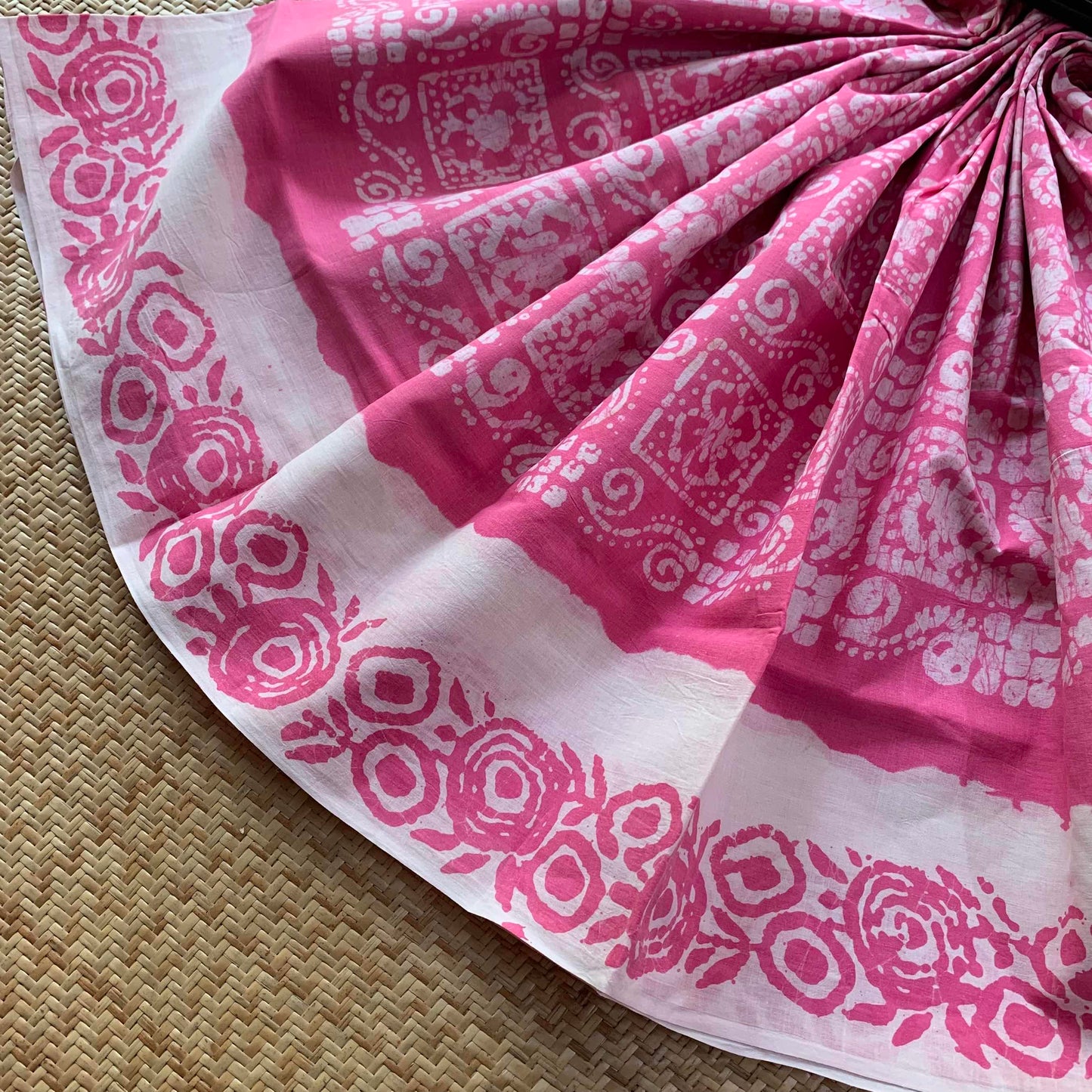 Pink Wax Print Sungudi Saree