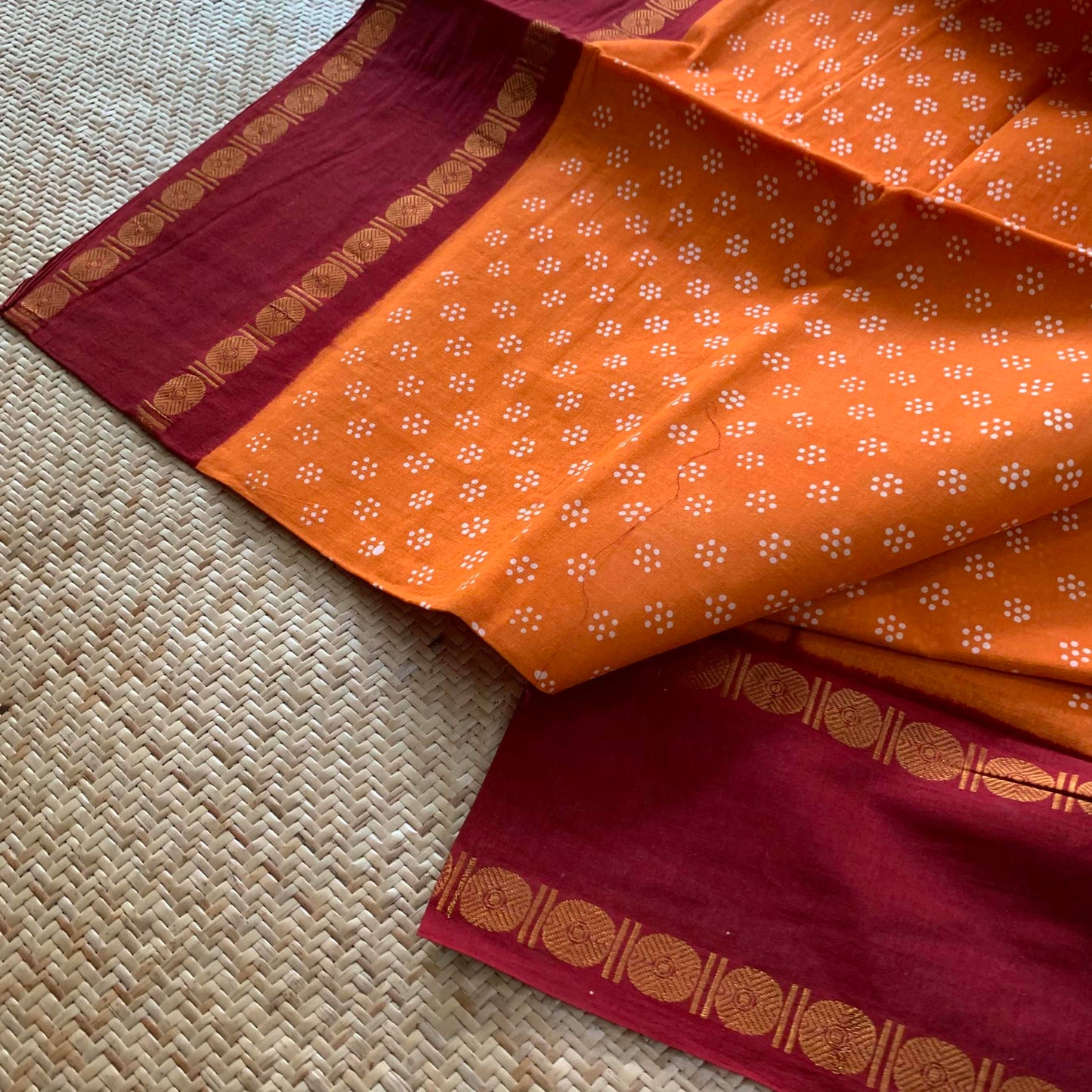 Orange With White Wax Print, Rettai Pettu Sungudi Cotton Sarees