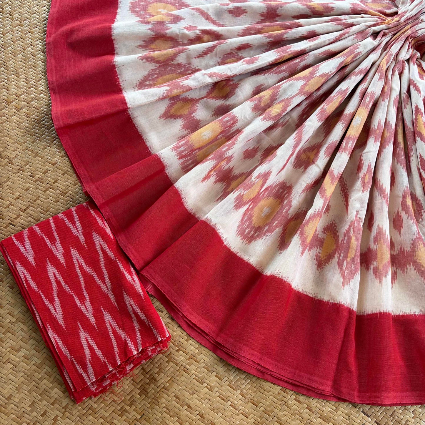Red, Pochambally Ikkat Hand Woven Cotton Saree