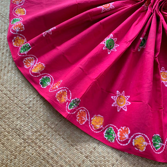 Pink Wax Acrylic Print Sungudi Saree