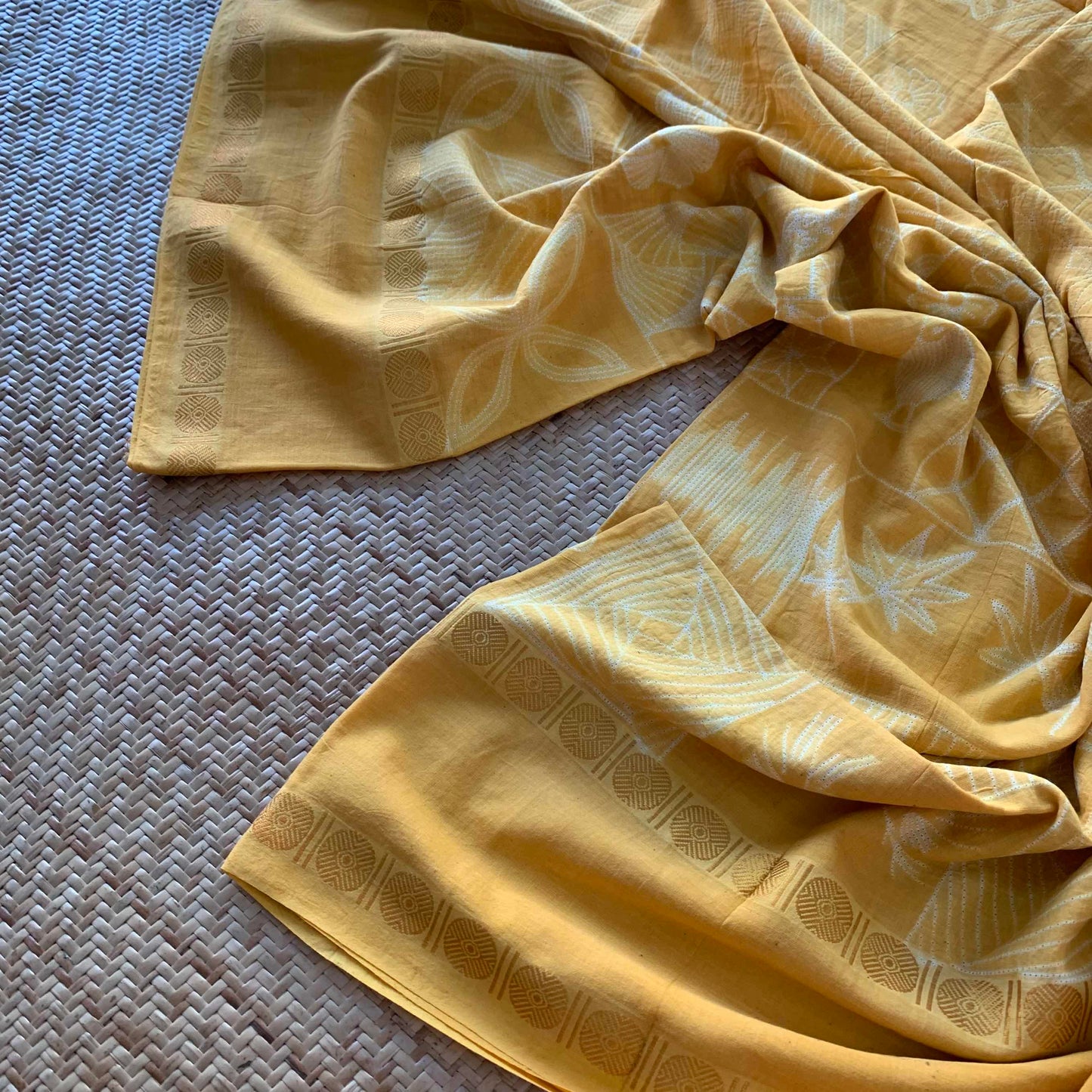 Frames.2 - Yellow , Hand Crafted Shibori Sungudi Cotton Saree