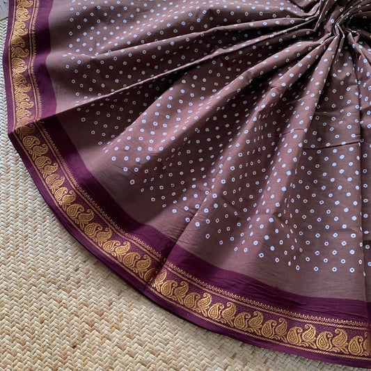 Brown With Dark Brown Wax Print, Half Fine Zari Premium Sungudi Cotton Sarees