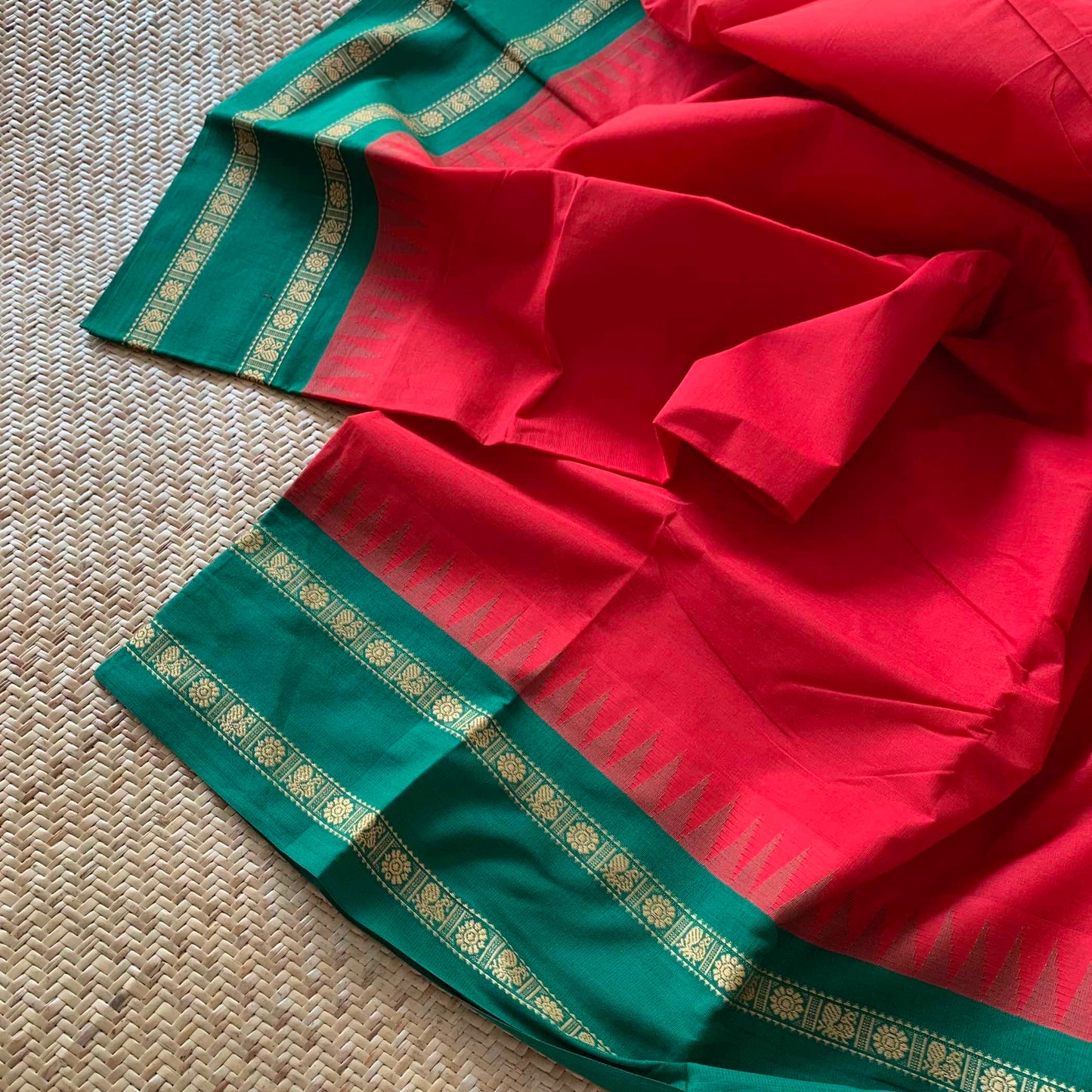 Chettinad Cotton Saree, Red Saree with Korvai Border