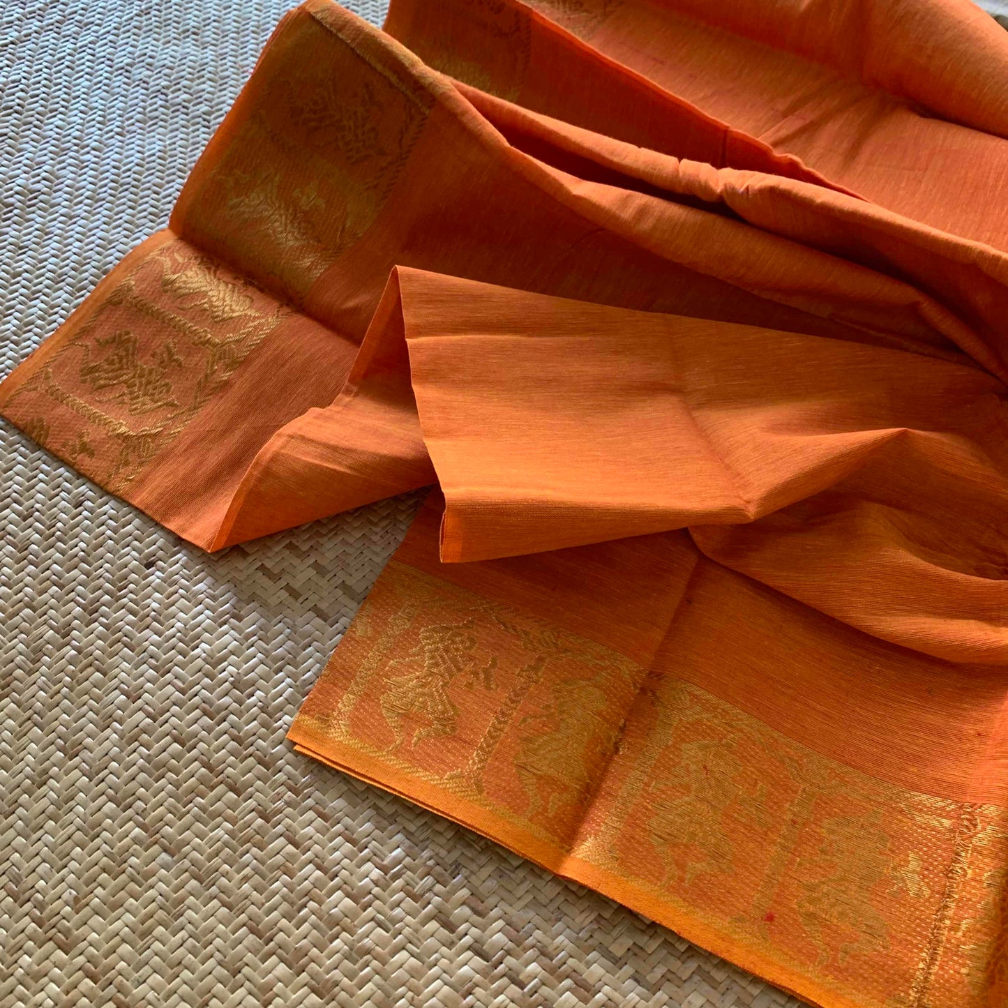 Orange, Dance practice saree