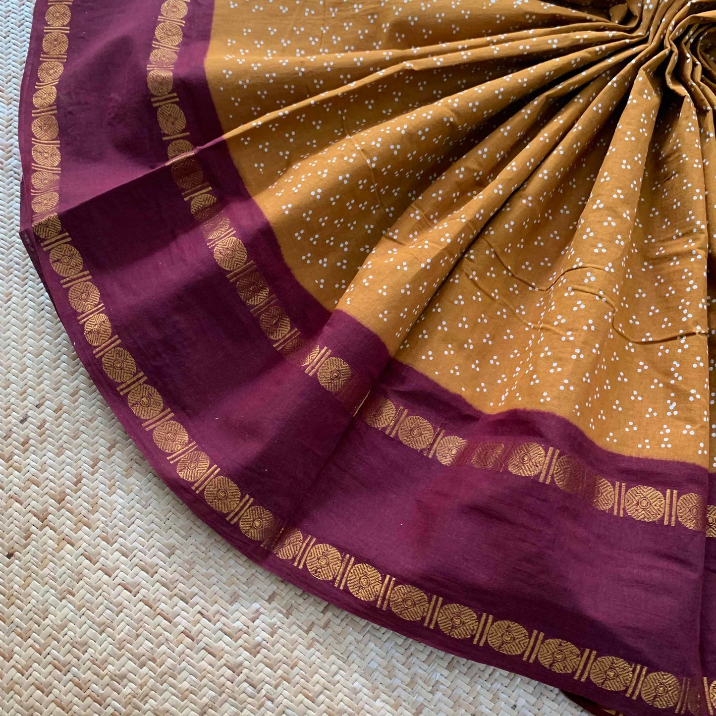 Mustard With White Wax Print, Rettai Pettu Sungudi Cotton Sarees