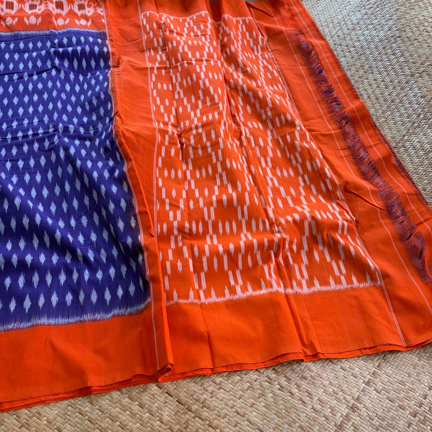 Voilet Pochambally Ikkat Hand Woven Cotton Saree