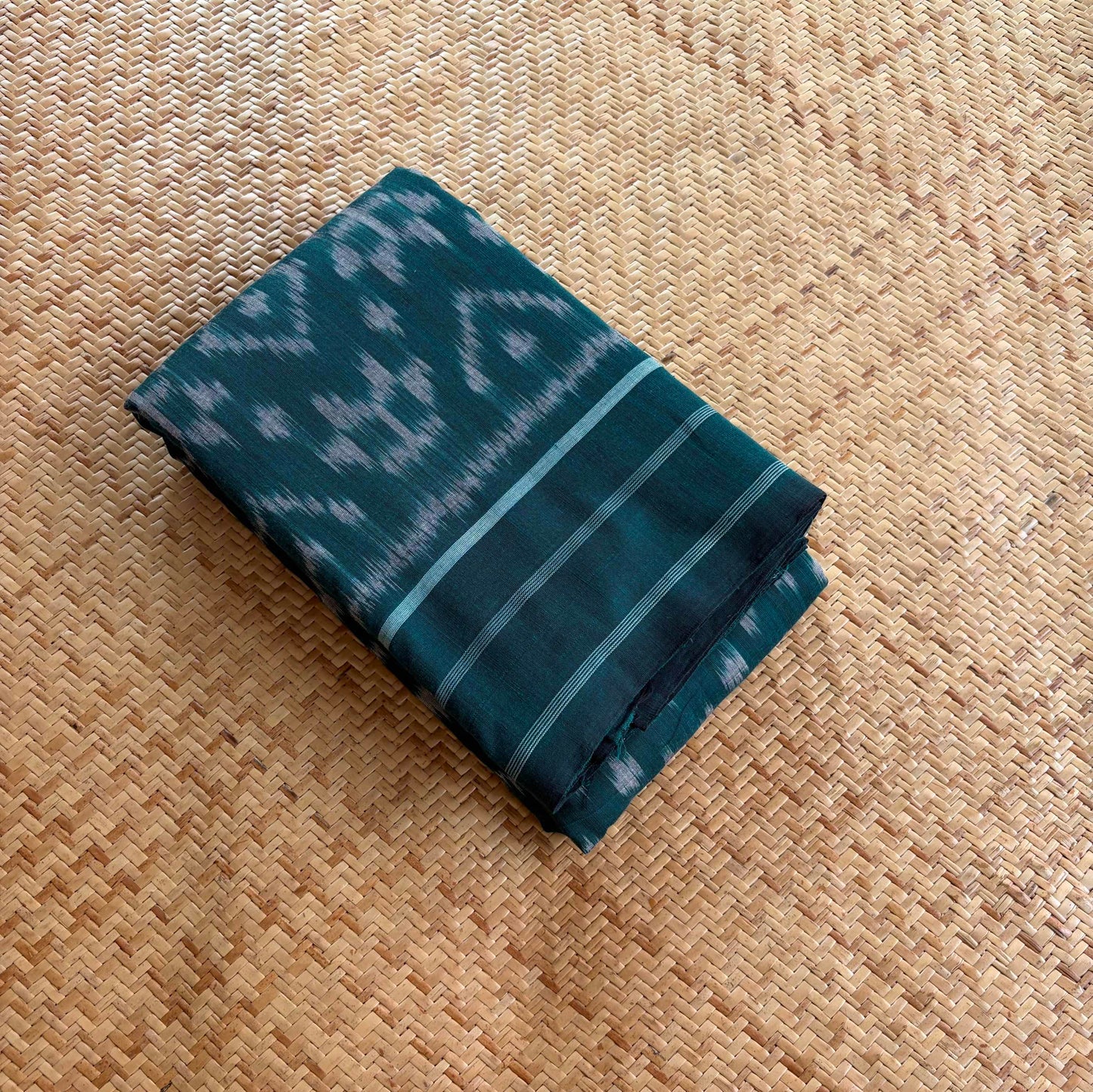 Peacock Green, Pochambally Ikkat Hand Woven Cotton Saree