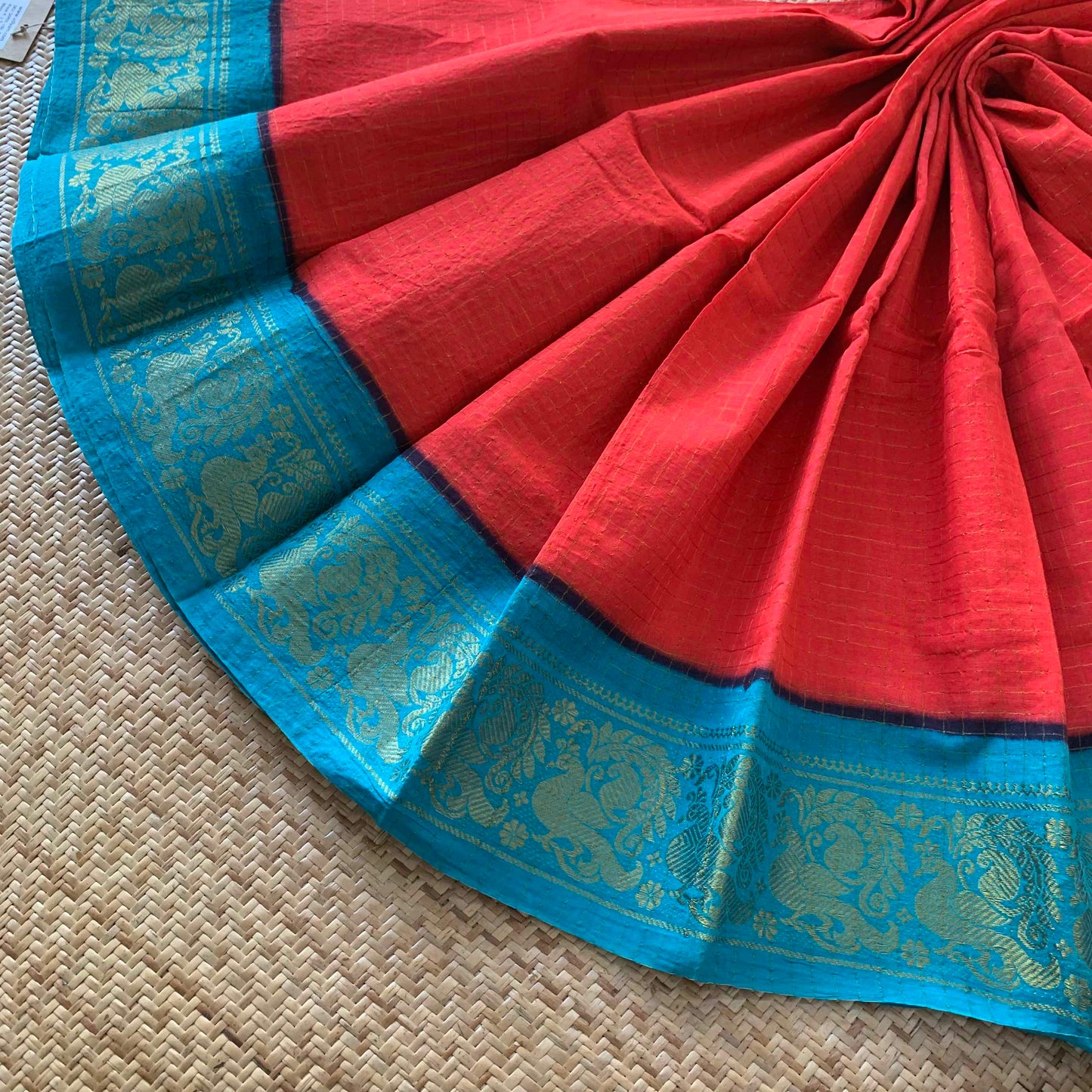 Saree With Blue Border, Madurai Kattam, Sungudi Cotton Saree