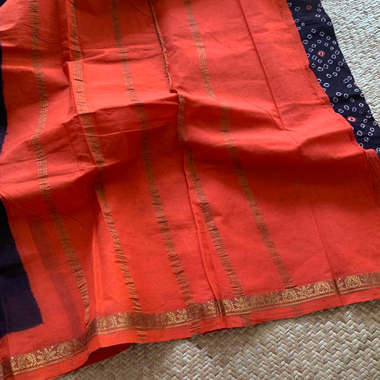 Deep Brown Saree, Hand knotted Sungudi On a Hand woven Cotton saree, Kaikattu Sungadi