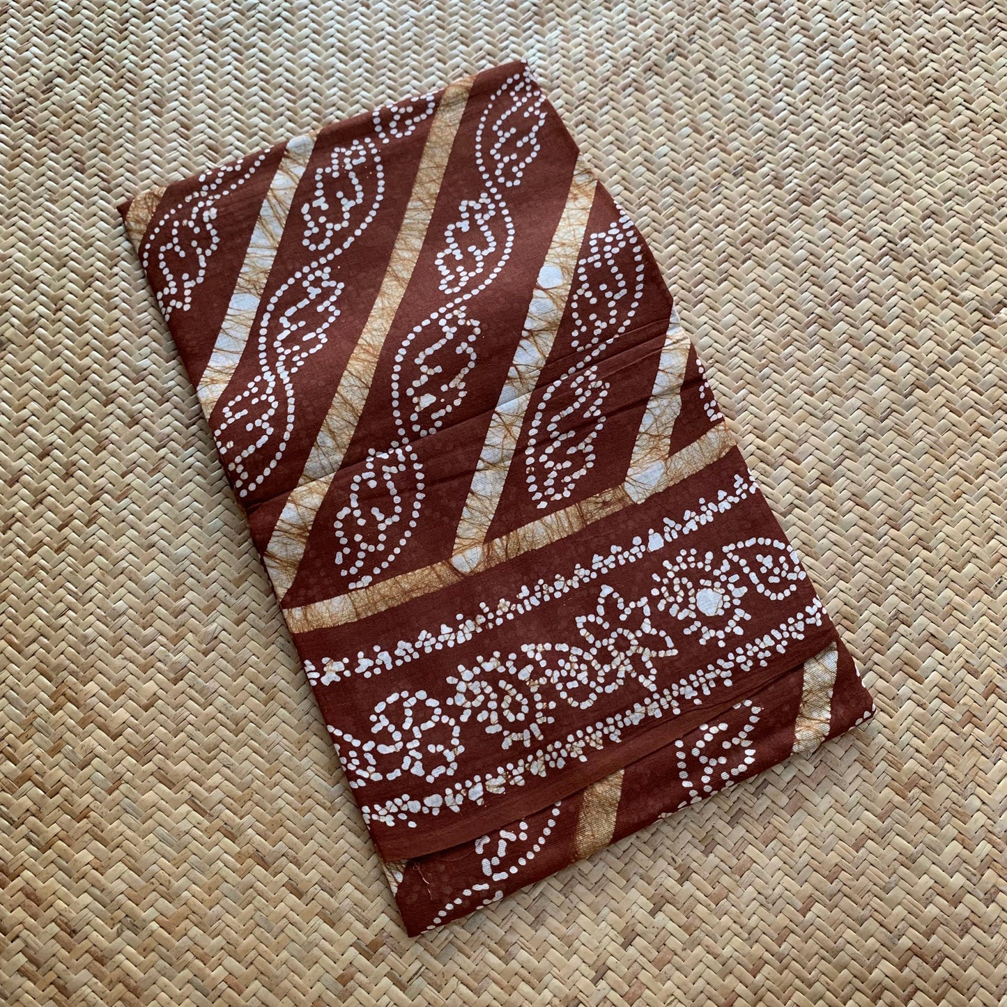 Brown Hand Crafted wax print Sungudi Mul Mul Cotton Saree