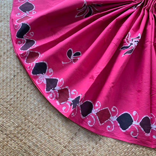 Pink Wax freestyle Art Sungudi Saree, Hand Drawn